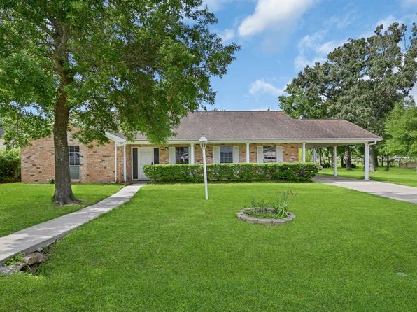 19 Bay Harbor Dr