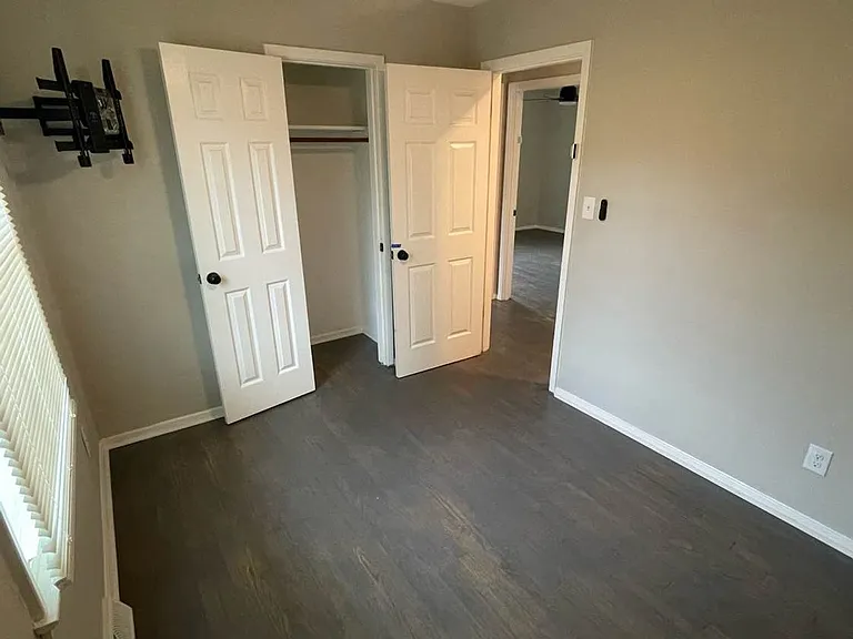 3400 Cricketeer Dr — Photo 19