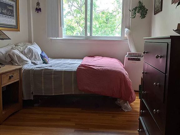 199 Winthrop Rd. #23 Brookline - Washington Square Unit Phot