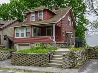 40 Arnold St, Methuen, MA 01844