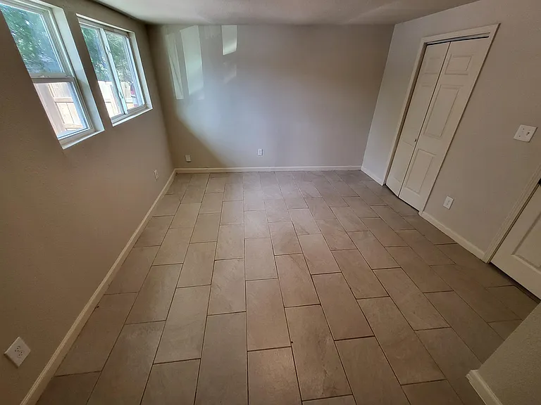 118 Esmeralda Dr #103 — Photo 15