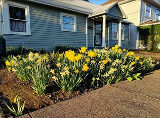 823 9th Ave SW, Albany, OR 97321