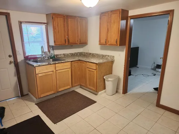 29834 Woodlawn DRIVE, Burlington, WI 53105