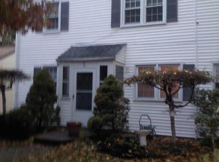 5 Vernon Ter #2FL, Poughkeepsie, NY 12601