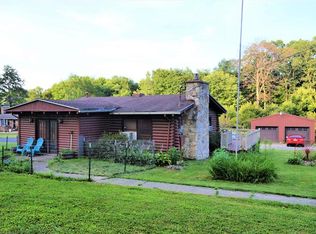 125 Log Cabin Dr, Chicora, PA 16025