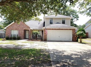 966 Wildwood Ln, Biloxi, MS 39532