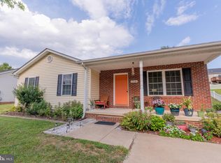1114 Ashby St, Front Royal, VA 22630