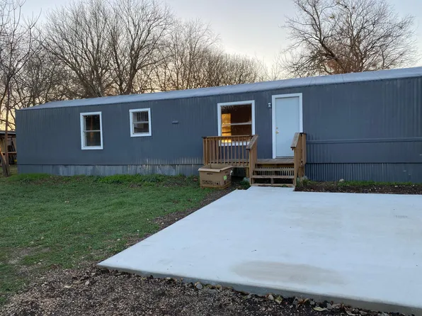 115 Walts Ln, New Braunfels, TX 78130