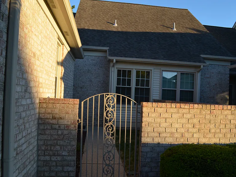 13313 Wyndemere Cir — Photo 6