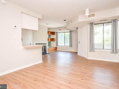9708 Hellingly Pl #214, Gaithersburg, MD, 20886