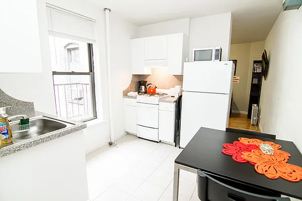 Rented by Morgan Rose Realty LLC | media 15