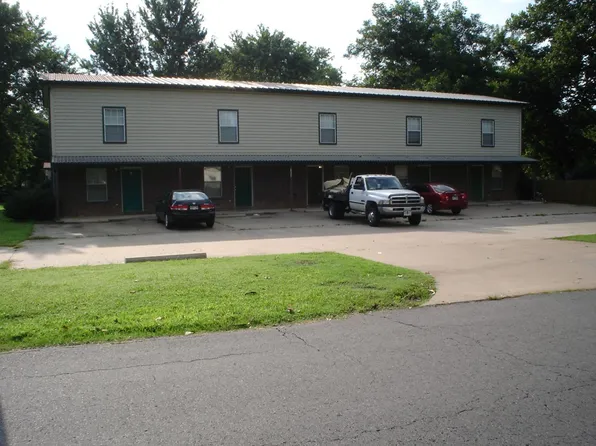 309 N 5th St APT D, Cabot, AR 72023
