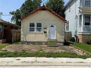 1369 Madrid St, New Orleans, LA 70122