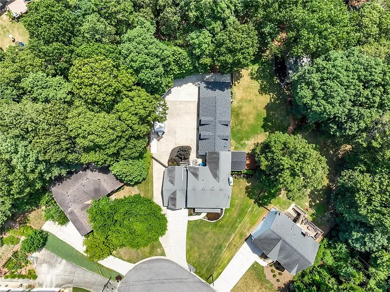 3965 Hamilton View Way — Photo 70