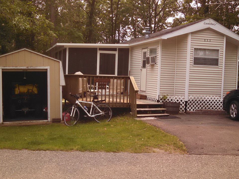 1st image of 22931 185 St #311