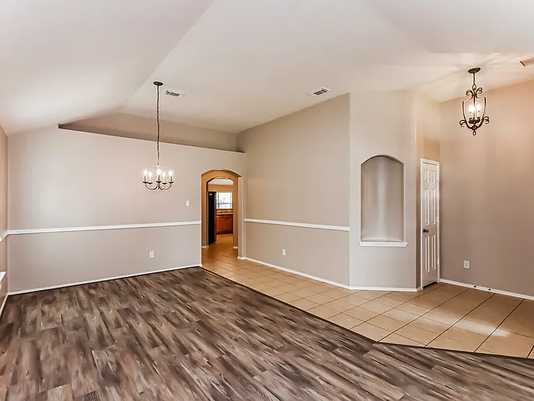 7510 Braeberry Ct — Photo 4
