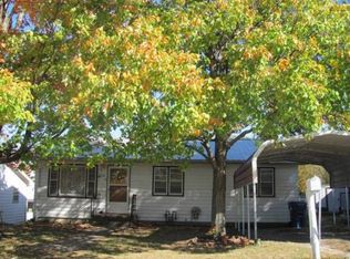 1130 Regan Ave, Carthage, MO 64836