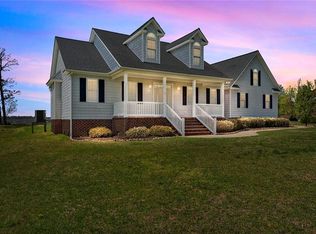 407 Dances Bay Rd, Elizabeth City, NC 27909