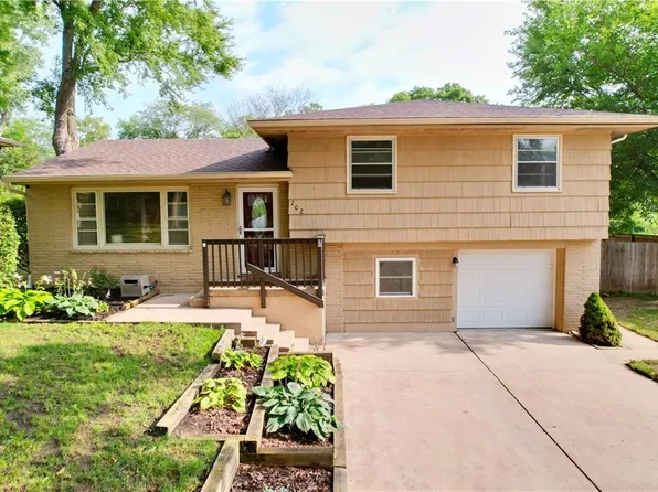 202 E 127th St, Kansas City, MO 64145