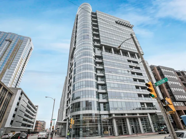 545 E Wells St Unit 601, Milwaukee, WI 53202