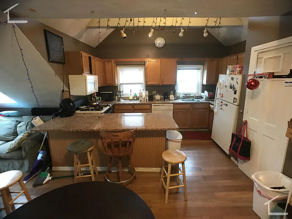 11 Gorham St #2
