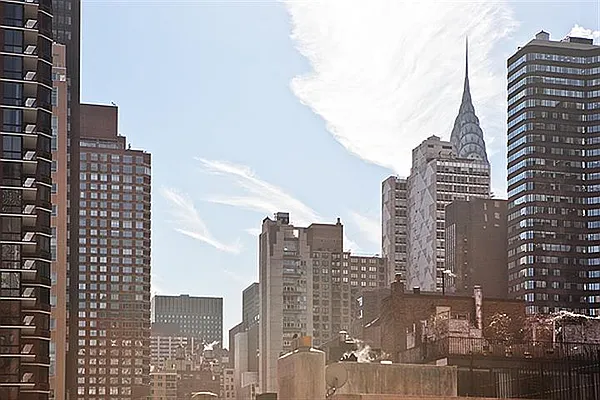 Sold by JOAN SHACTER REAL ESTATE | media 15