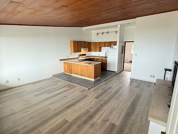 4th image of 8124 Birch Bay Dr #265D27472