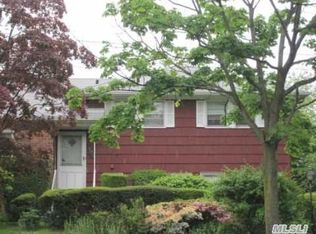 1580 Wantagh Ave, Wantagh, NY 11793