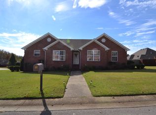 108 Newport Dr, Florence, AL 35630