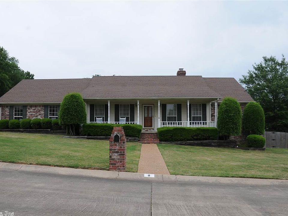 1st image of 8 White Oak Cir