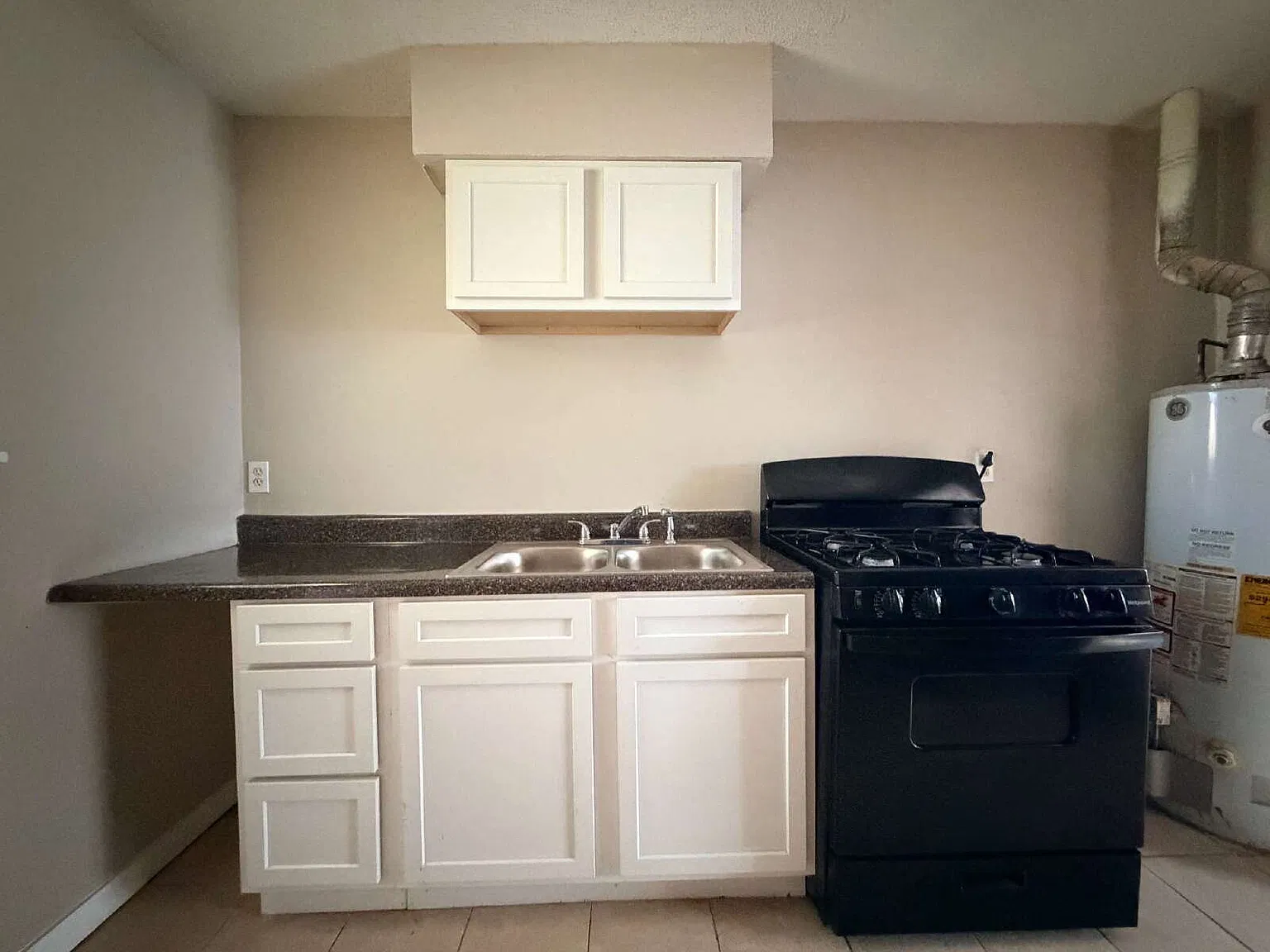 1 bed, 1.0 bath, 1050 sqft, $725 — Photo 4