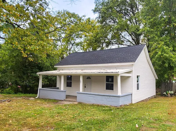 102 W Shipping St, Edwardsport, IN 47528