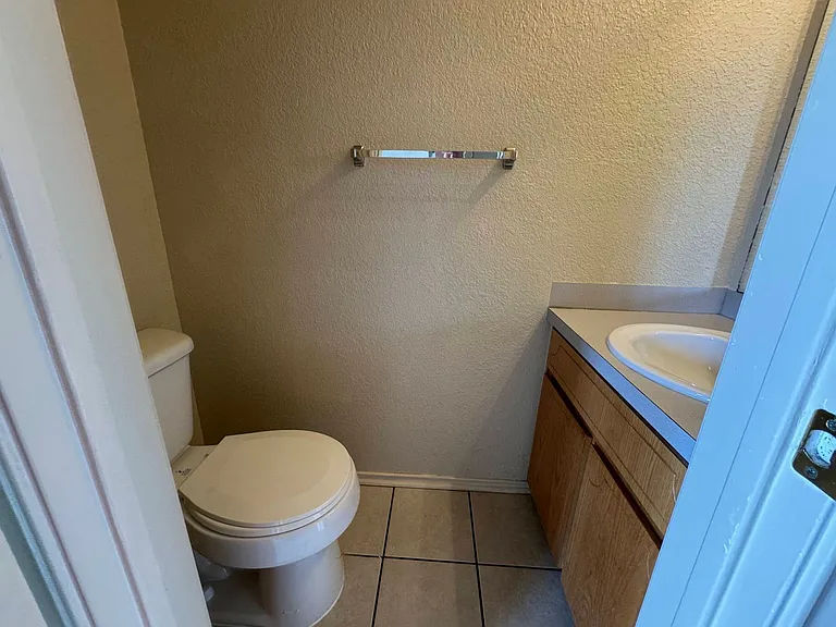 4506 Deek Dr — Photo 7