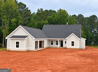 55 Nunnally Rd SE, Winder, GA 30680