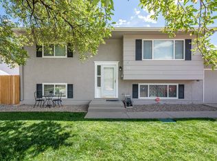 110 Deauville Ln, Pueblo, CO 81005