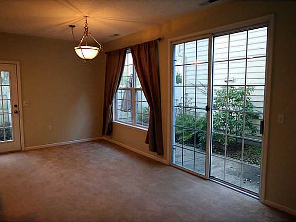 3rd image of 2140 Whittington Ct