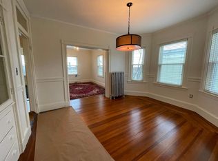 62 Ibbetson St APT 1R, Somerville, MA 02143