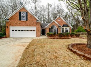 246 Harbins Rd, Lilburn, GA 30047