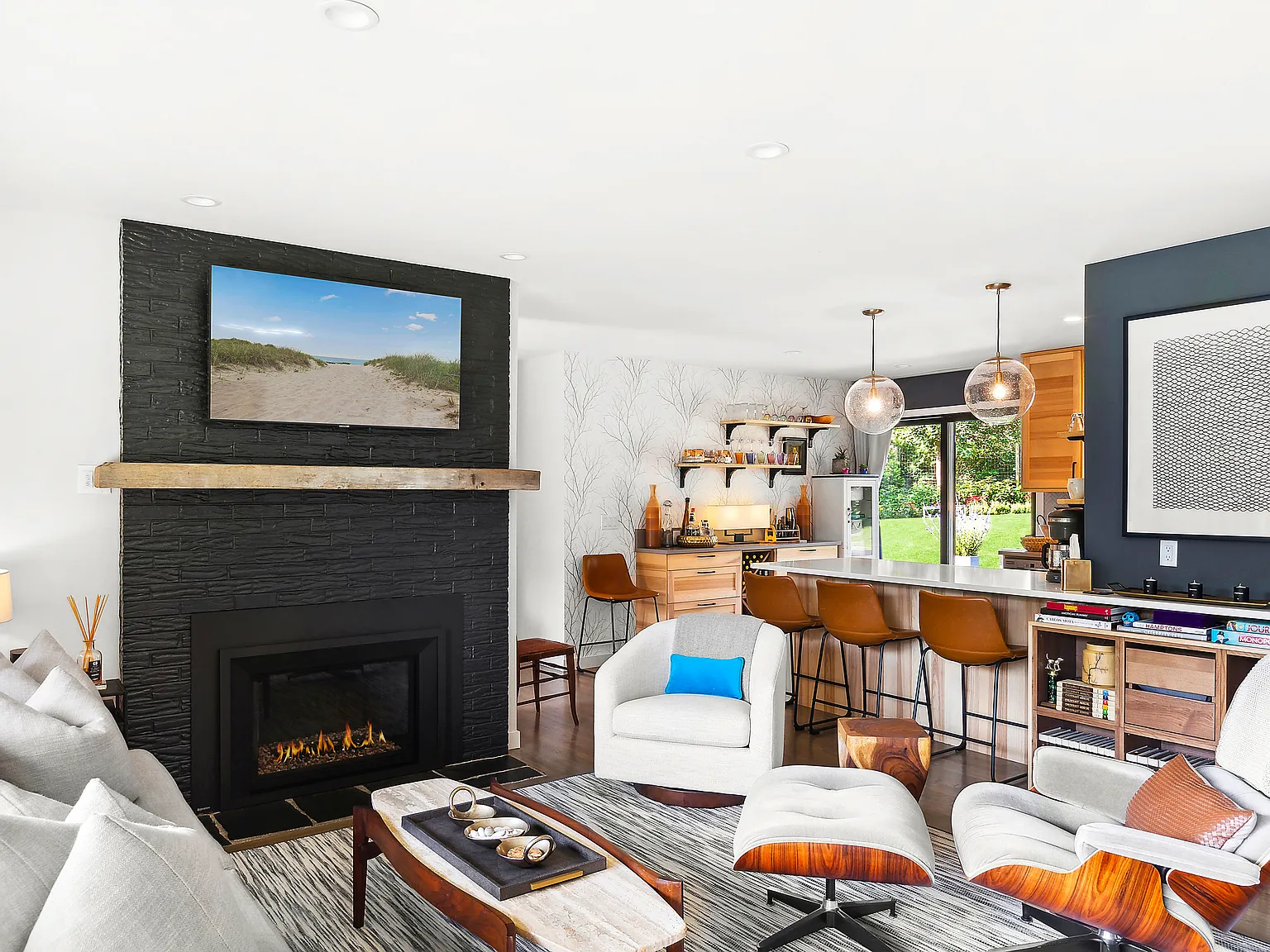 Immaculate Hamptons Getaway Near Completion — Photo 4