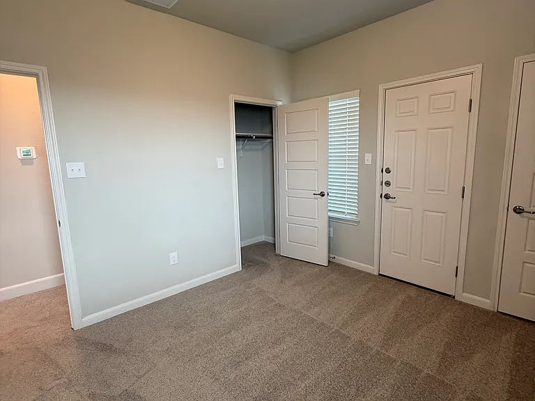 7127 Magnolia Crk #201/101 — Photo 12