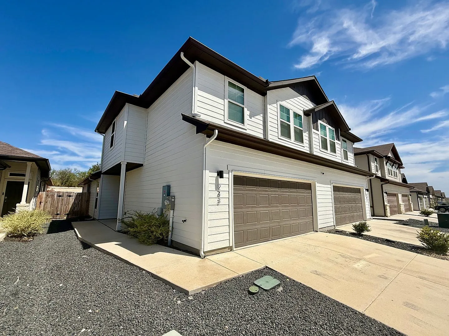 Luxury 4bedroom Townhome Medina Isd — Photo 2