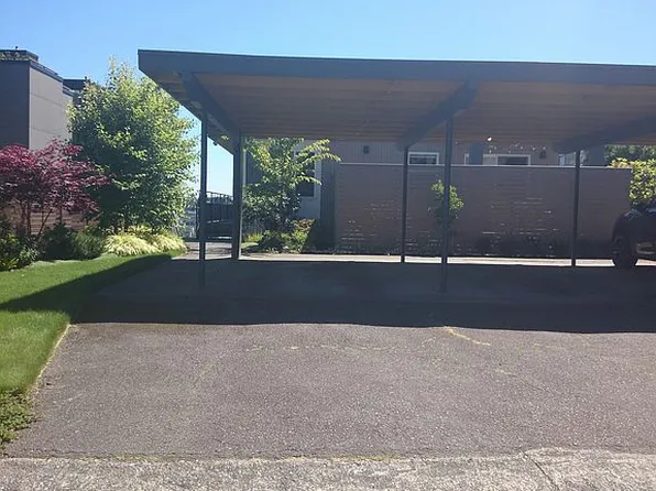 3052 24th Ave W, Seattle, WA 98199