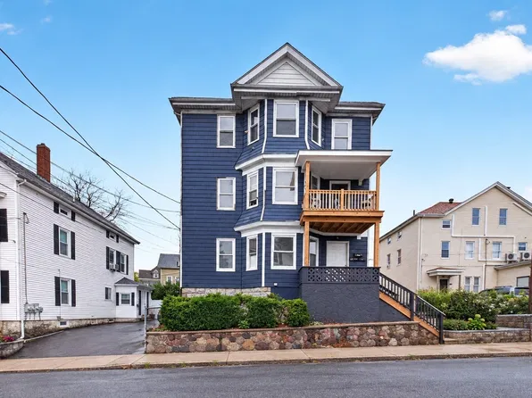 504 Peckham St, Fall River, MA 02721