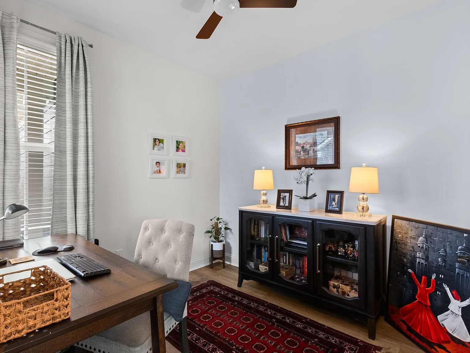 2 bed, 2.0 bath, 1562 sqft, $4,500 — Photo 4
