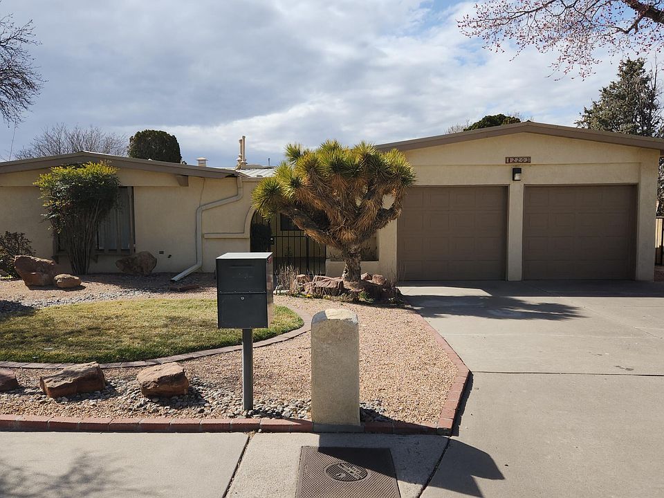 2203 Algodones St NE, Albuquerque, NM 87112 Zillow