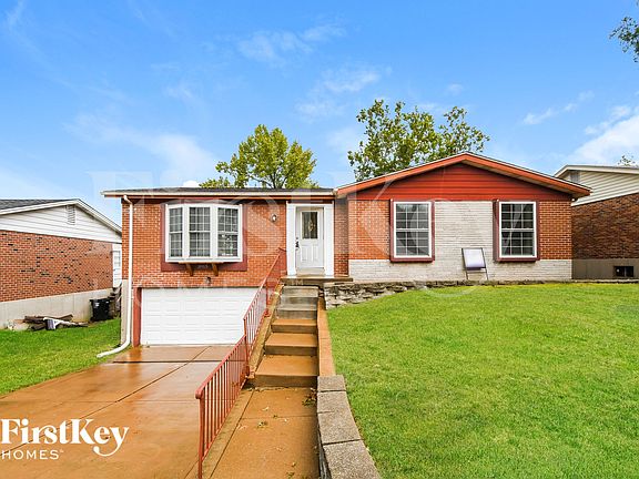 2nd image of 3915 Rodapa Dr