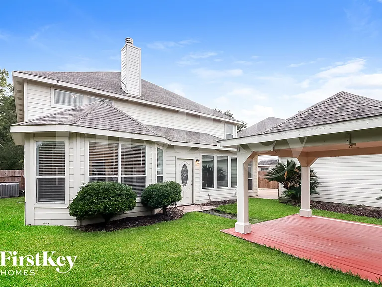 902 Rock Springs Dr — Photo 18