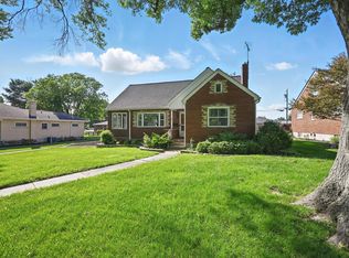 1586 Saint Anthony Cir, Fort Wright, KY 41011