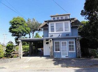 305 Wood St, Pacific Grove, CA 93950