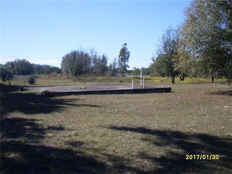 1st image of Debbie Ln